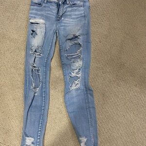 American Eagle Outfitters Light Blue Distressed Skinny Jeans